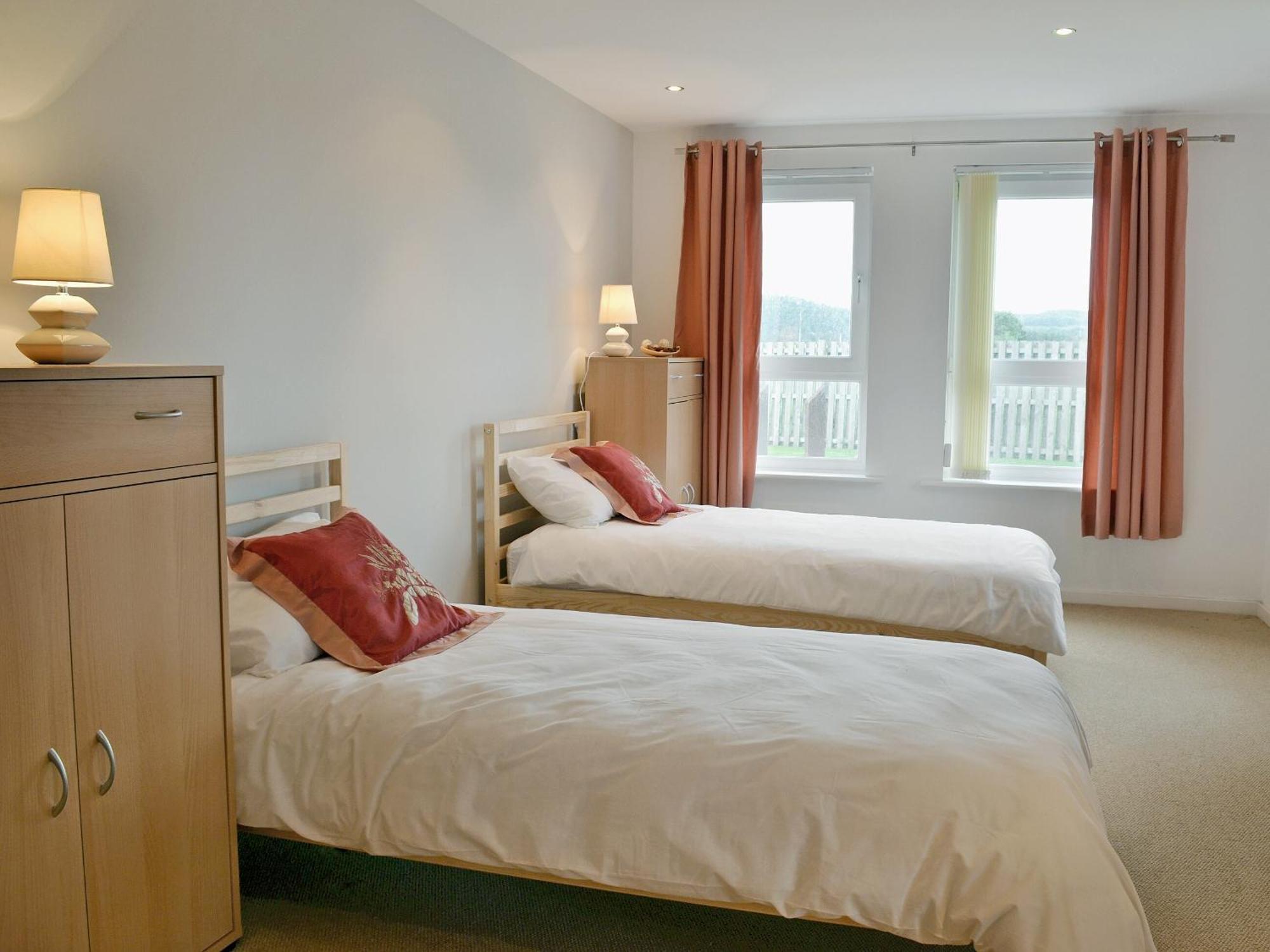 Waters Edge Villa Llanelli Exterior foto